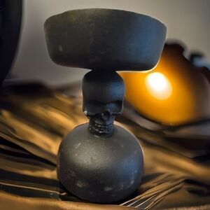 NWT STUDIO 3B - Skull Halloween Small Pillar Candle Holder Pedestal in Black New